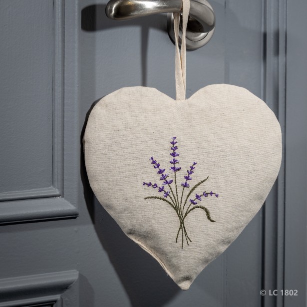 Embroidered linen heart 100g