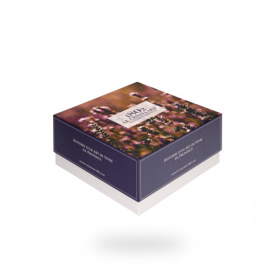 GIFT BOX 200 x 200 x 95mm - bell-shaped closure design Lavender